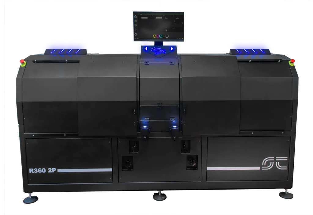 Macchina industriale R360 2P per lavorazione automatizzata, con pannello di controllo digitale e design compatto