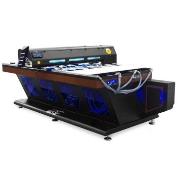 Stampante UV flatbed con sistema di ventose per il fissaggio del materiale durante la stampa.